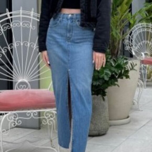 (NWT) Universal Thread Women's High-Rise Denim Maxi Skir - Picture 5 of 10
